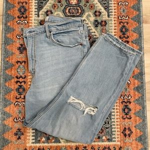 Abercrombie & Fitch Ankle Straight Ultra High Rise Jeans